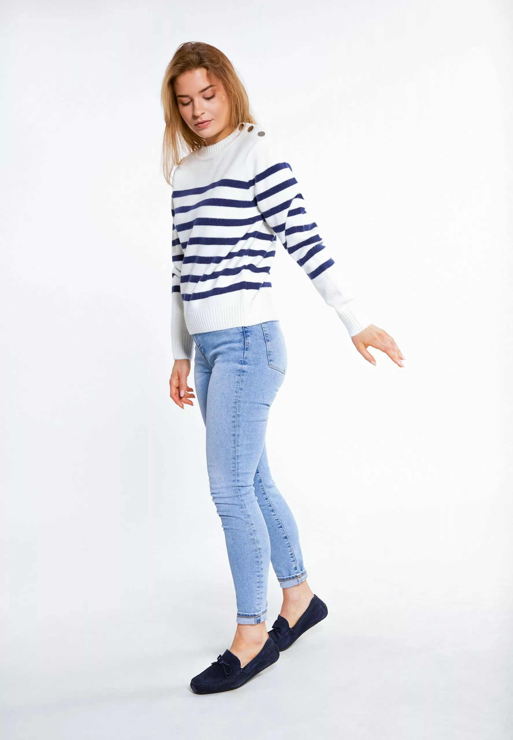 Pulls Maille Fine Pull-over Femme Blanc Cassé 4 Pulls Maille Fine Pull-over Femme Blanc Cassé – Image 4