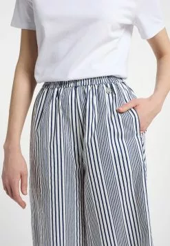 Pantalons En Toile Wide Leg Pantalon Femme Blanc Cassé -Magasin Vintage Dreimaster 1a8a3ed4204d74a53dd0a942a4328d2d