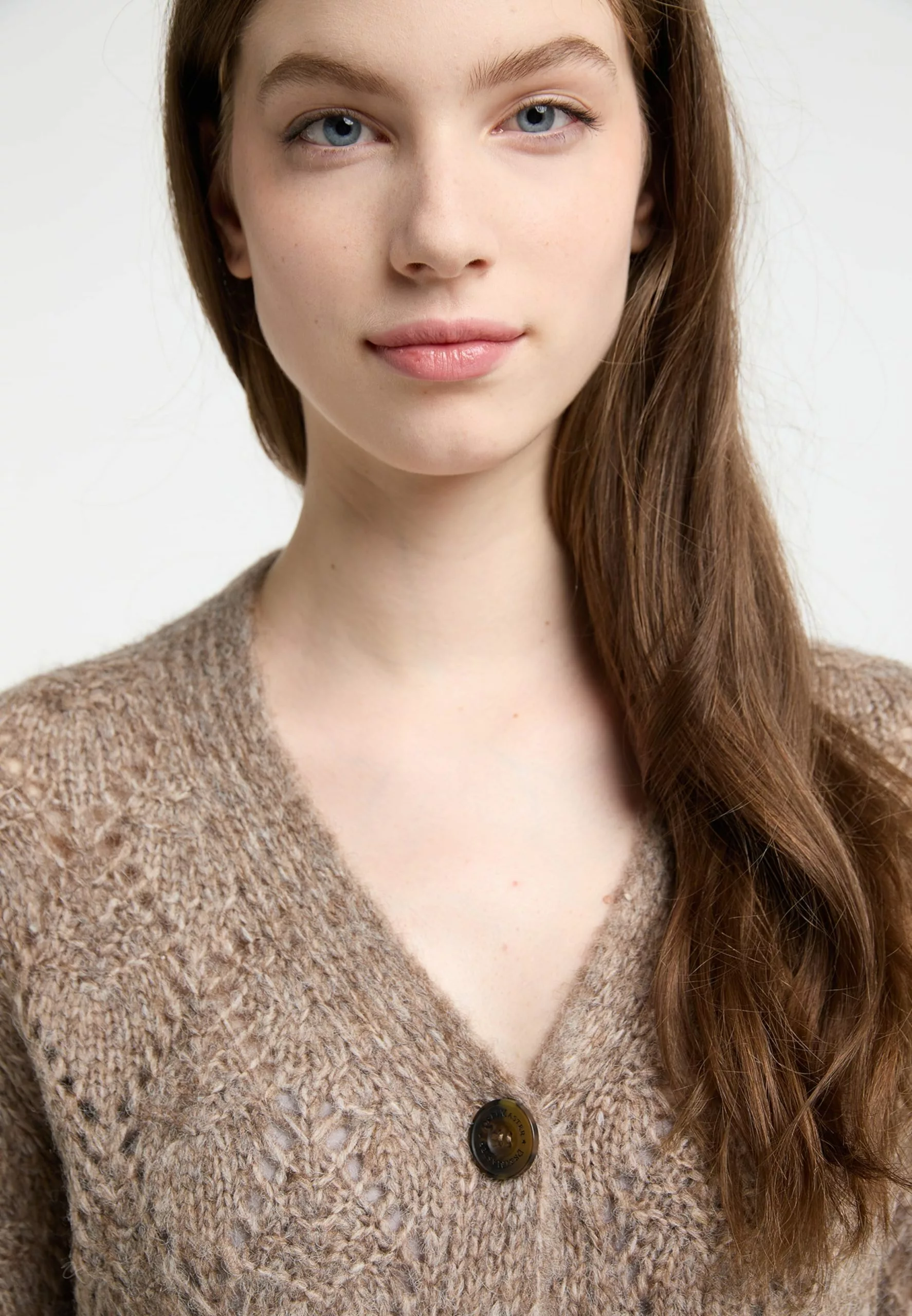 DreiMaster Vintage Gilets Cardigan Femme Chamois 5 DreiMaster Vintage Gilets Cardigan Femme Chamois – Image 5