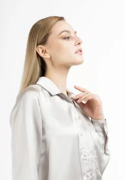 Chemisiers Chemisier Femme Beige Clair 9 Chemisiers Chemisier Femme Beige Clair -Magasin Vintage Dreimaster 36cfca6ad827d8aea99b48dd3be274a5