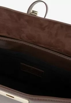 Sacs à Bandoulière Sac Bandoulière Casagie Femme Marron 8 Sacs à Bandoulière Sac Bandoulière Casagie Femme Marron -Magasin Vintage Dreimaster 479db0b59b0a45cb10374ba27c5355c5