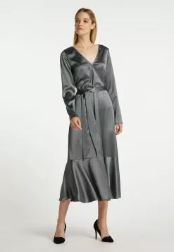 Robes Fluides Robe-chemise Femme Gris Argenté 8 Robes Fluides Robe-chemise Femme Gris Argenté -Magasin Vintage Dreimaster 57968da46bd5052df519940729b5fbf2