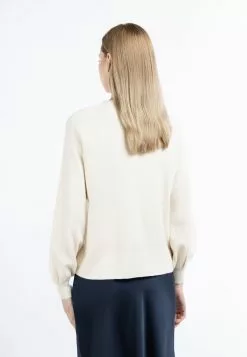 Pulls Maille Fine Pull-over Femme Ivoire 7 Pulls Maille Fine Pull-over Femme Ivoire -Magasin Vintage Dreimaster 5ccafd851ab747788a88957b80507214