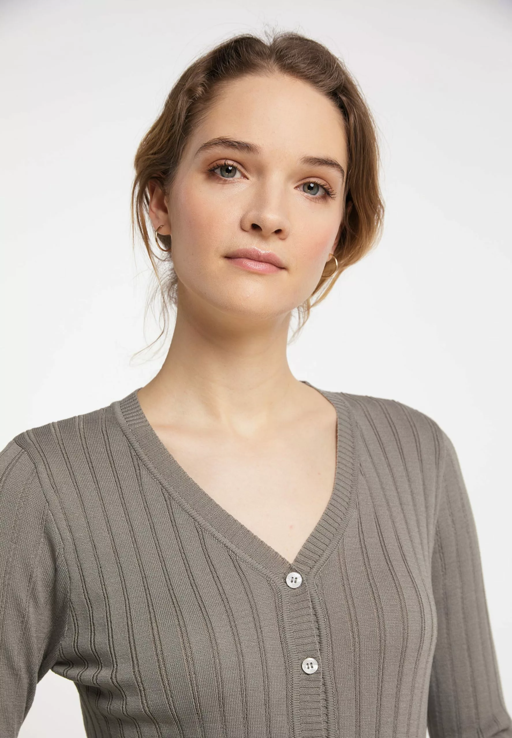 Gilets Cardigan Femme Pierre 5 Gilets Cardigan Femme Pierre – Image 5